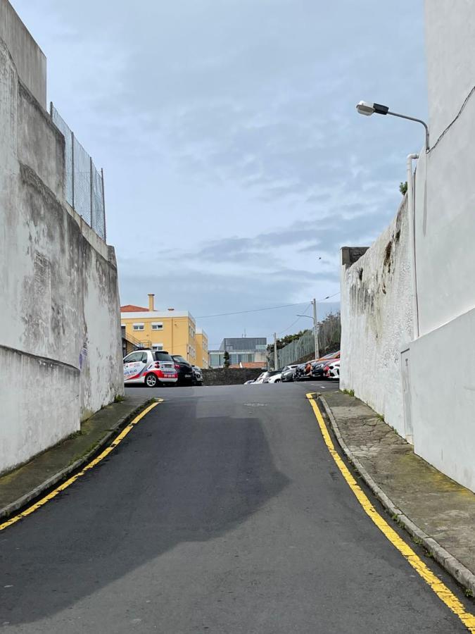 Living Pdl 2 Apartment Ponta Delgada  Ngoại thất bức ảnh